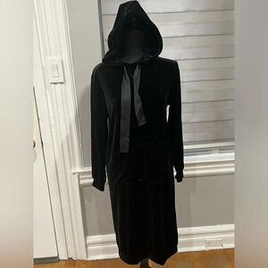 My mothers daughter velvet sweater dress
